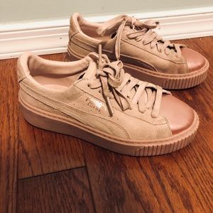Puma platform suede creepers pink